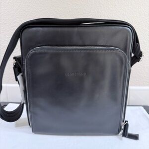 Longchamp Baxi Medium Black Leather Messenger Crossbody Bag NWT